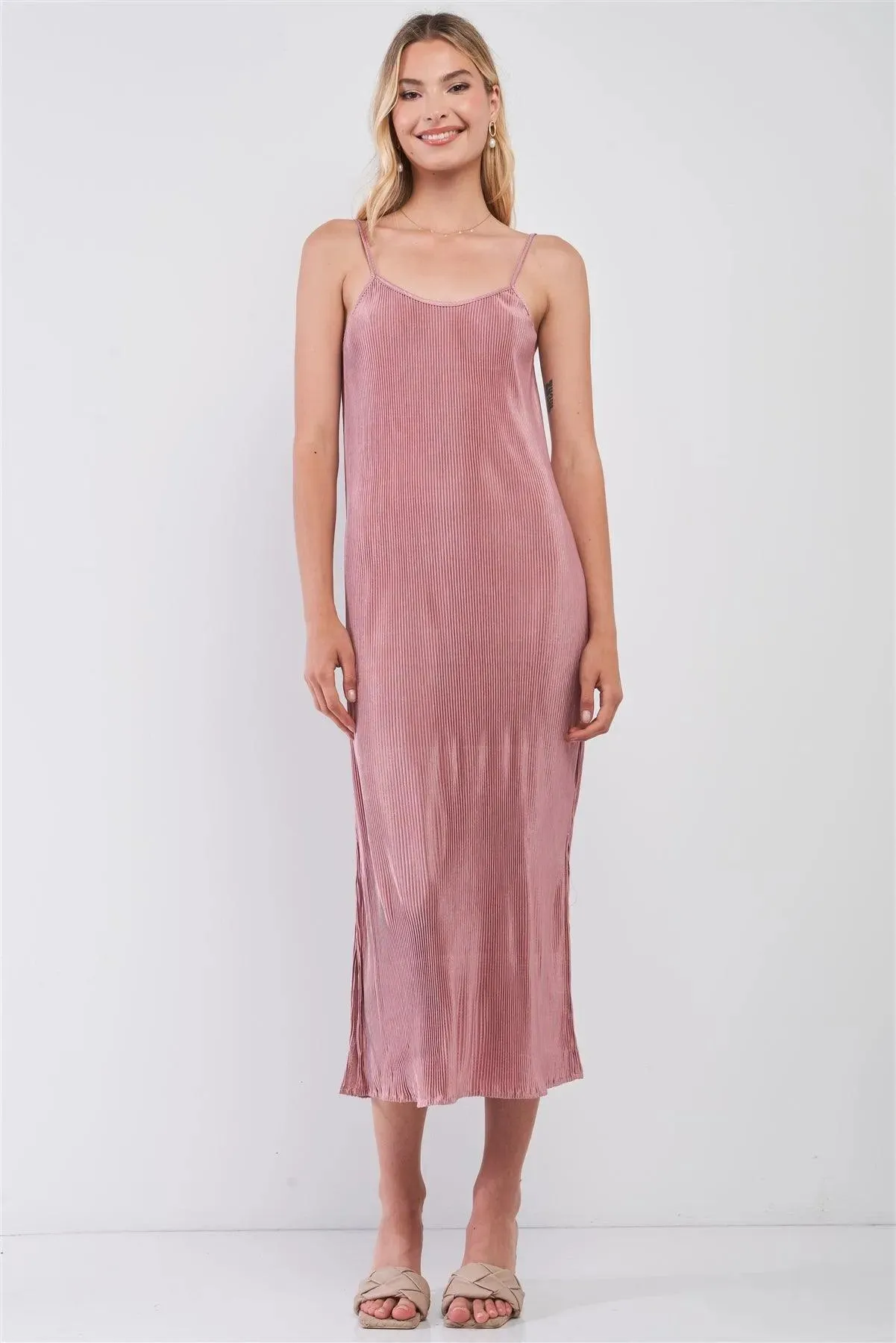 Dusty Pink Pleated Sleeveless Round Neck Side Slit Detail Midi Dress