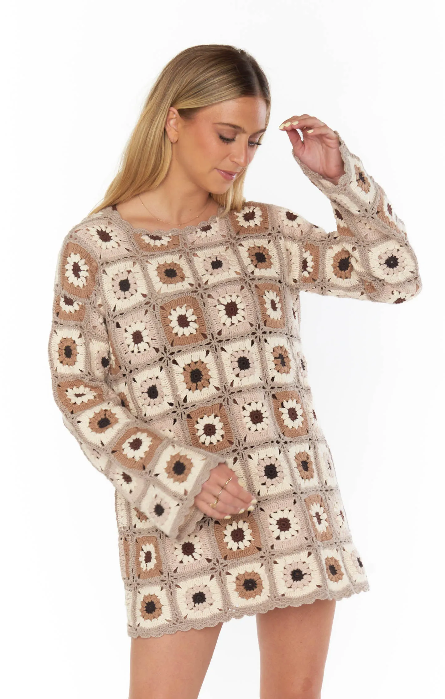 Mamacita Coverup ~ Neutral Flower Crochet