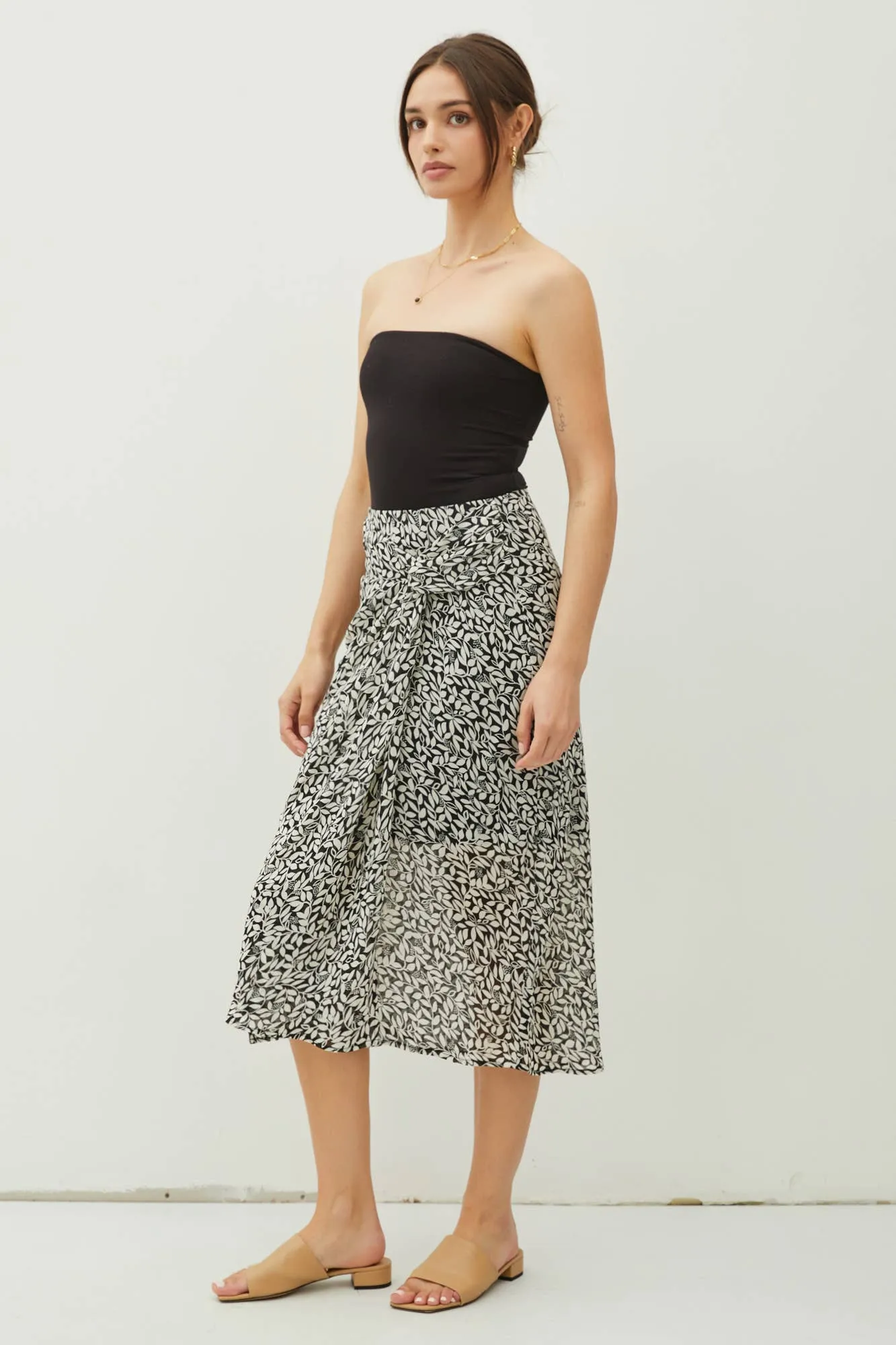 PRINT DRAPED SIDE KNOT MIDI SKIRT