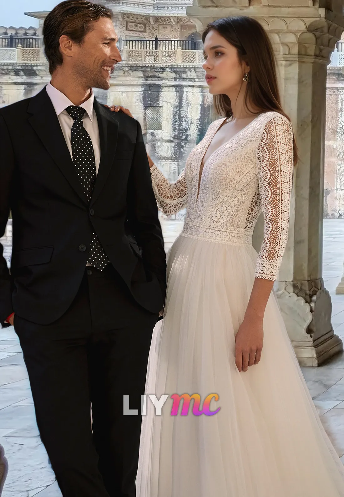 V-Neck Long Sleeves Lace Appliques Tulle A-Line Boho Wedding Dress